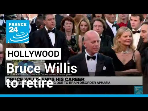 Video: Franța a acordat Ordinul lui Bruce Willis