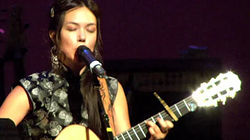 Tina Malia - "Kol Galgal" LIVE from India.Arie & Idan Raichel's "Open Door" Concert