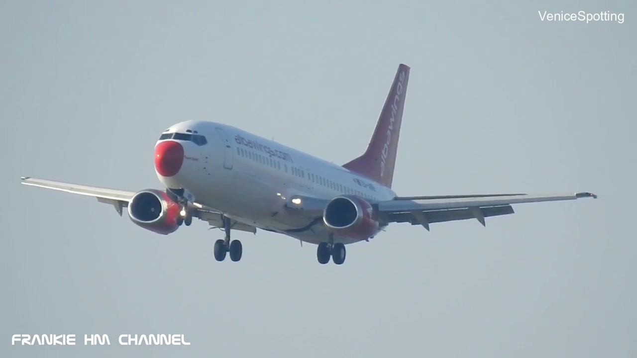 Airplanes landing and takeoff Compilation | Plane spotting Venice