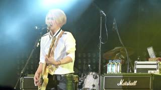 盧凱彤 Ellen Loo - Summer of Love /  誰 @ Lion Rock音樂節 2013-11-2