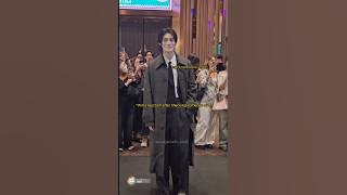When you have to act professional seeing your friend in crowd 😂 #winmetawin #ppkritt #funny #shorts