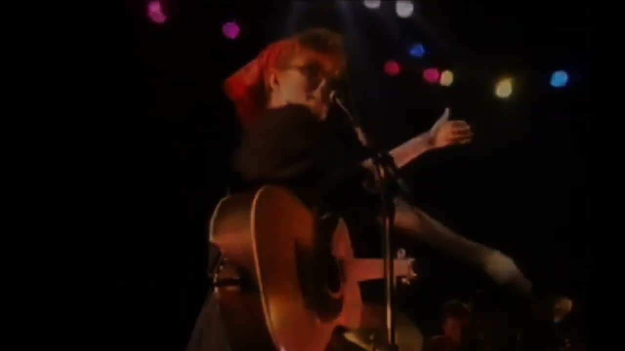 FAIRGROUND ATTRACTION - Find My Love - Live in Glasgow 1989 - YouTube
