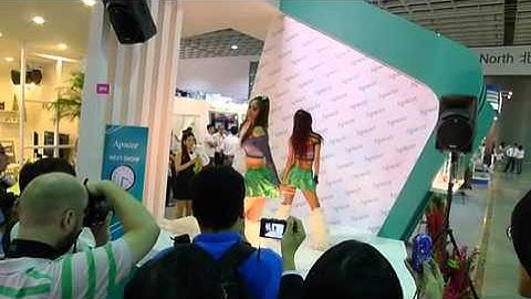 Computex 2011 Apacer Dancing Girls