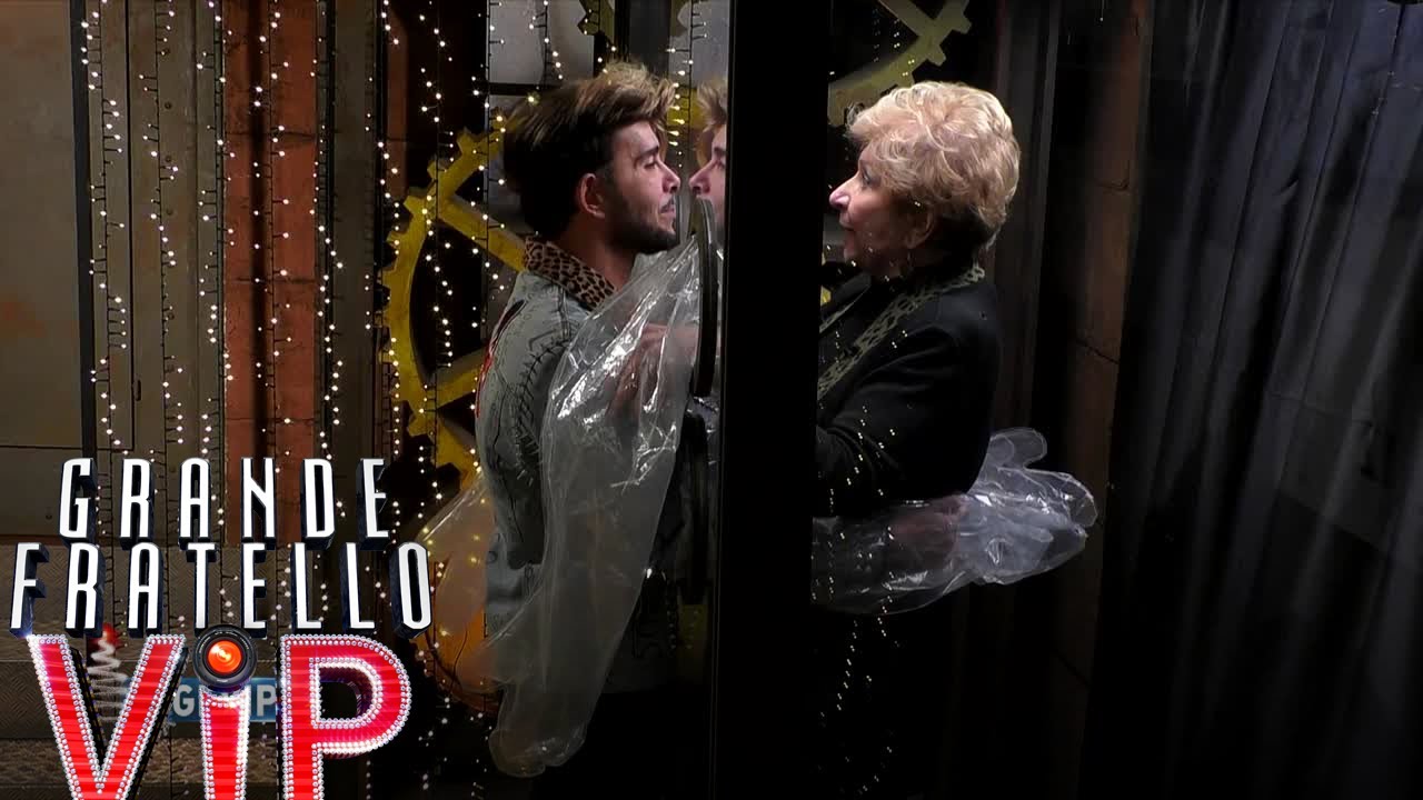 Grande Fratello Vip - Una sorpresa per Giacomo Urtis