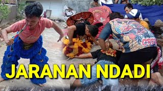 JARANAN NDADI DI KEDIAMAN BUNDA RINIE