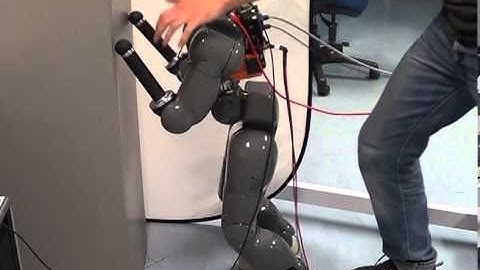 Upper limb compliant strategy exploiting external physical constraints for humanoid fall avoidance