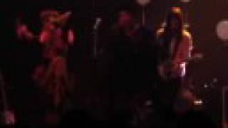 CSS - Music Is My Hot Hot Sex (live in LA) screenshot 2
