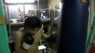 筋トレの後はサンドバックを叩こう！