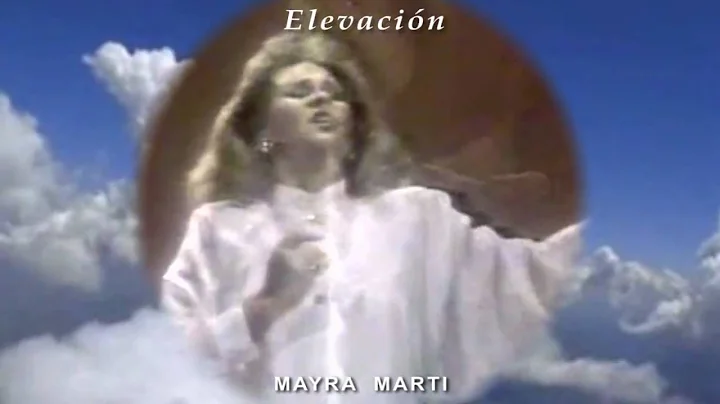 Elevacin / Mayra Mart