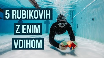 5 Rubik’s Cubes Solved Underwater