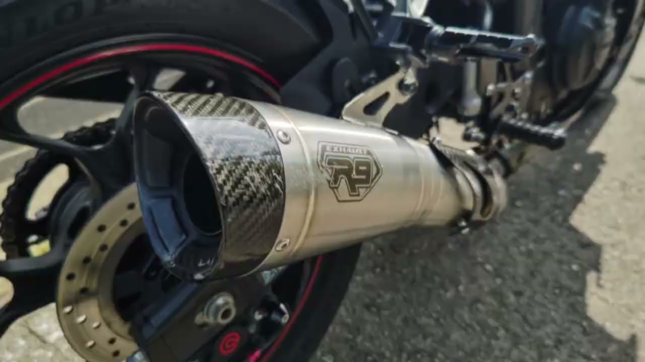 exhaust r25