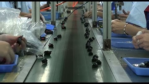 Who Is Leading the Race to Deploy Collaborative Robots?