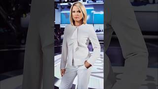 Martha MacCallum Shows Off Her Huge Size In New Photo