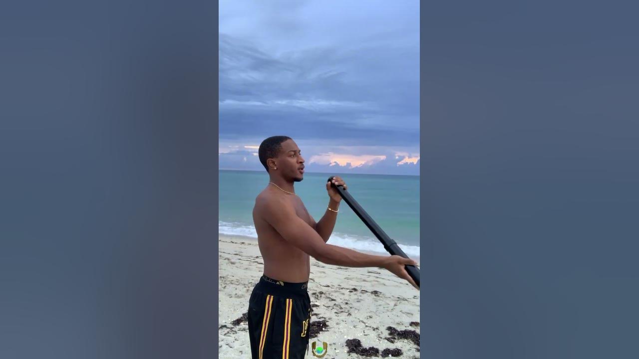 Playing The Didgeridoo On The Beach 🌊 Island Paradise 🌴 NovaSoundMusic #Music @GNovaSound 🌊