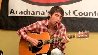 Video thumbnail of "Mo Pitney: 'Just A Dog' Live in the Lobby"