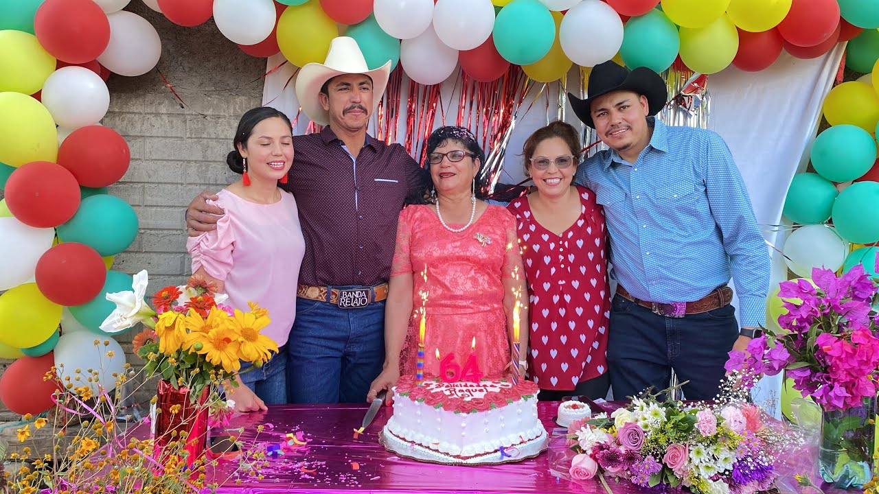 Raquel Soto Su Cumpleaños #64 Mimbres Valparaíso 20/10/22 