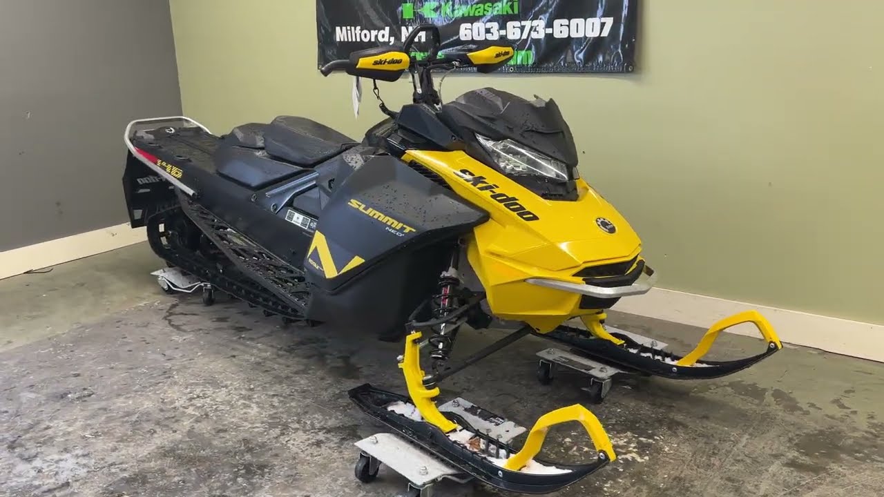 2025 Ski-Doo SUMMIT NEO + 600 EFI 1.75