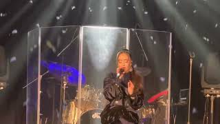 Download Lagu Faouzia - Elon (live in Toronto @ The Opera House) - Citizens Tour 10/19/22 MP3 Download Lagu Faouzia - Elon (live in Toronto @ The Opera House) - Citizens Tour 10/19/22 MP3