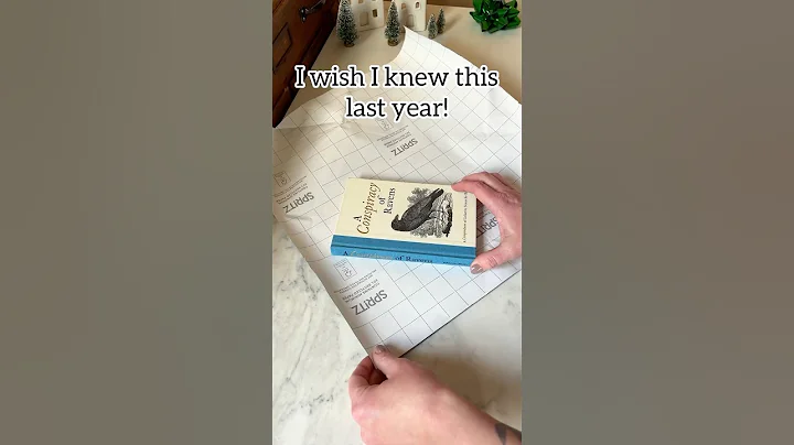 🎁 How to wrap a gift with no tape! #wrapping #gifts #HolidaySeason #Christmas #tipsandtricks