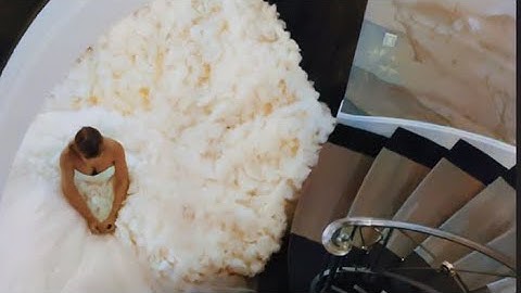 Taylor Swift || Champagne problems (live with Aaron Dessner)