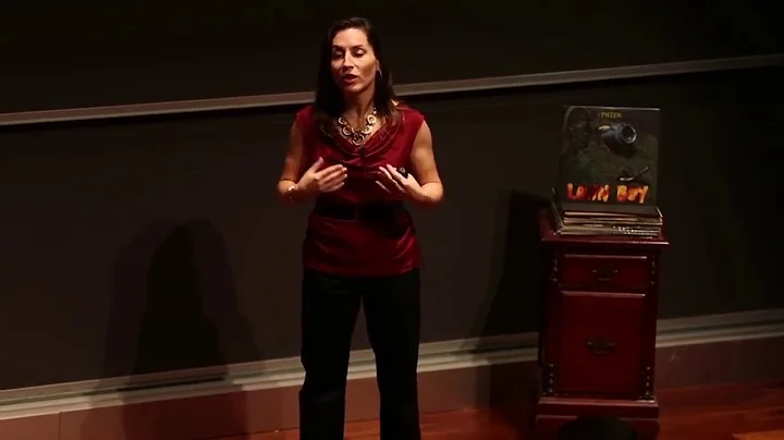 How to introduce yourself like a leader | Laura Si...