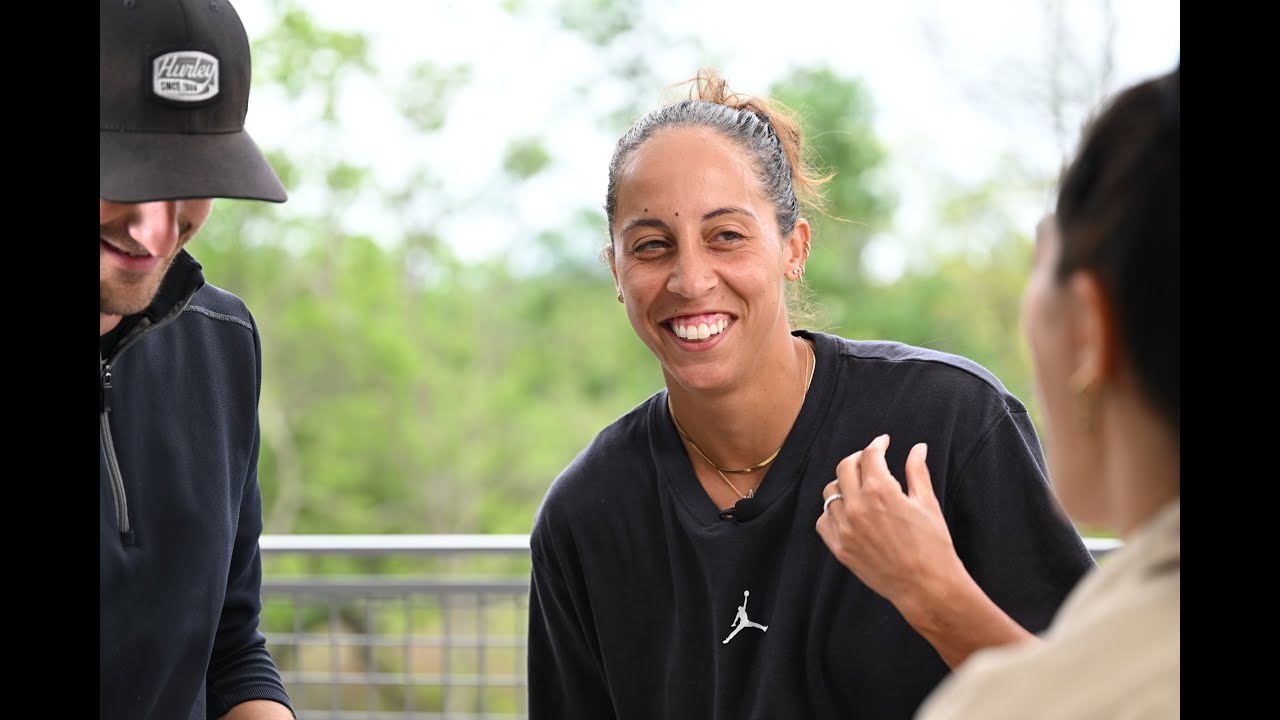 2023 Credit One Charleston Open - Rally Cards: Madison Keys