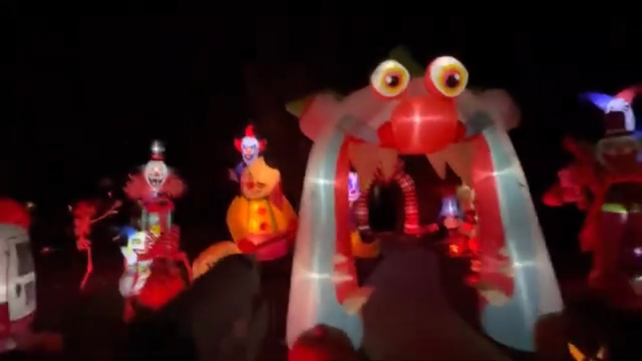 Halloween houses in Visalia California YouTube