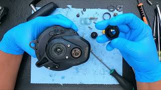 Why won't this 2-Speed reel turn? - Fishing reel repair