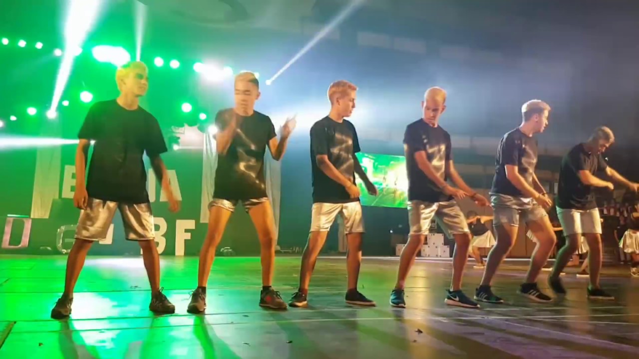 Presentación de Buzos 6to D ENCJA Promo 17