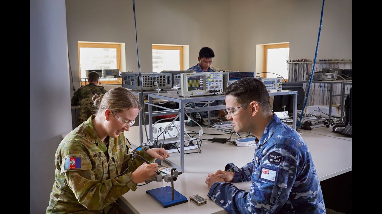 ADFA Open Day course information session – Engineering - YouTube