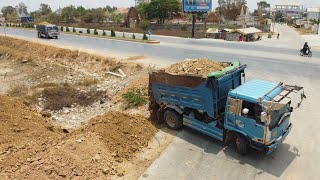 New project! Technique Bulldozer Mitsubishi BD2F Push Fill the soil And Dump Trucks Land transport