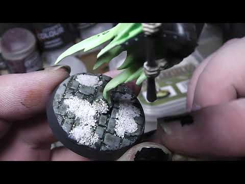 Review Snow from Citadel and Armypainter