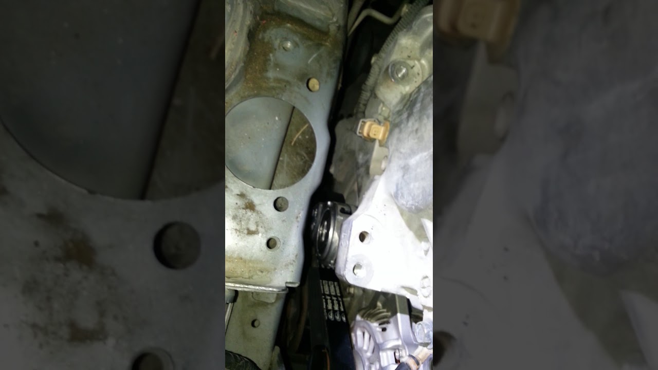 How to change a Nissan Versa serpentine belt tensioner 2007 through