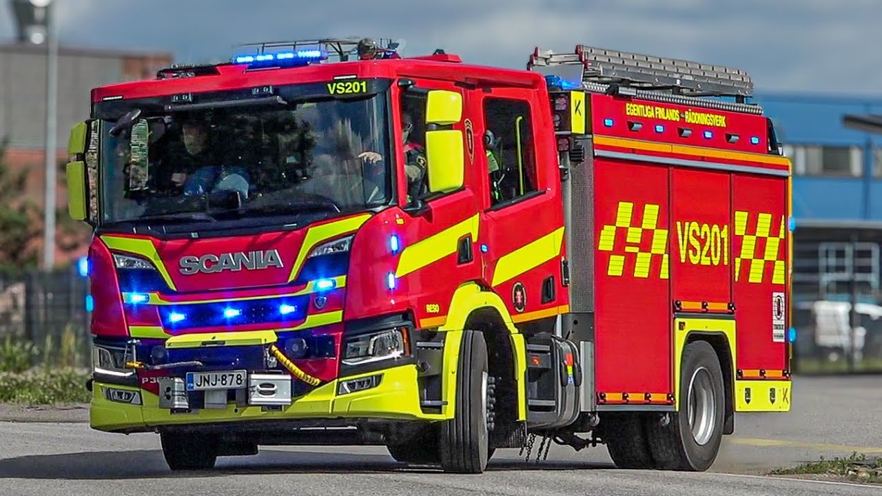 Varsinais-Suomi Fire Department Fire Trucks & Ambulance Responding With Lights & Sirens!