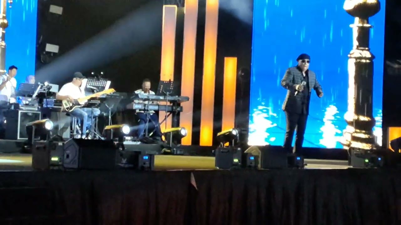 Amir ukays siapa yang rampas cintamu 