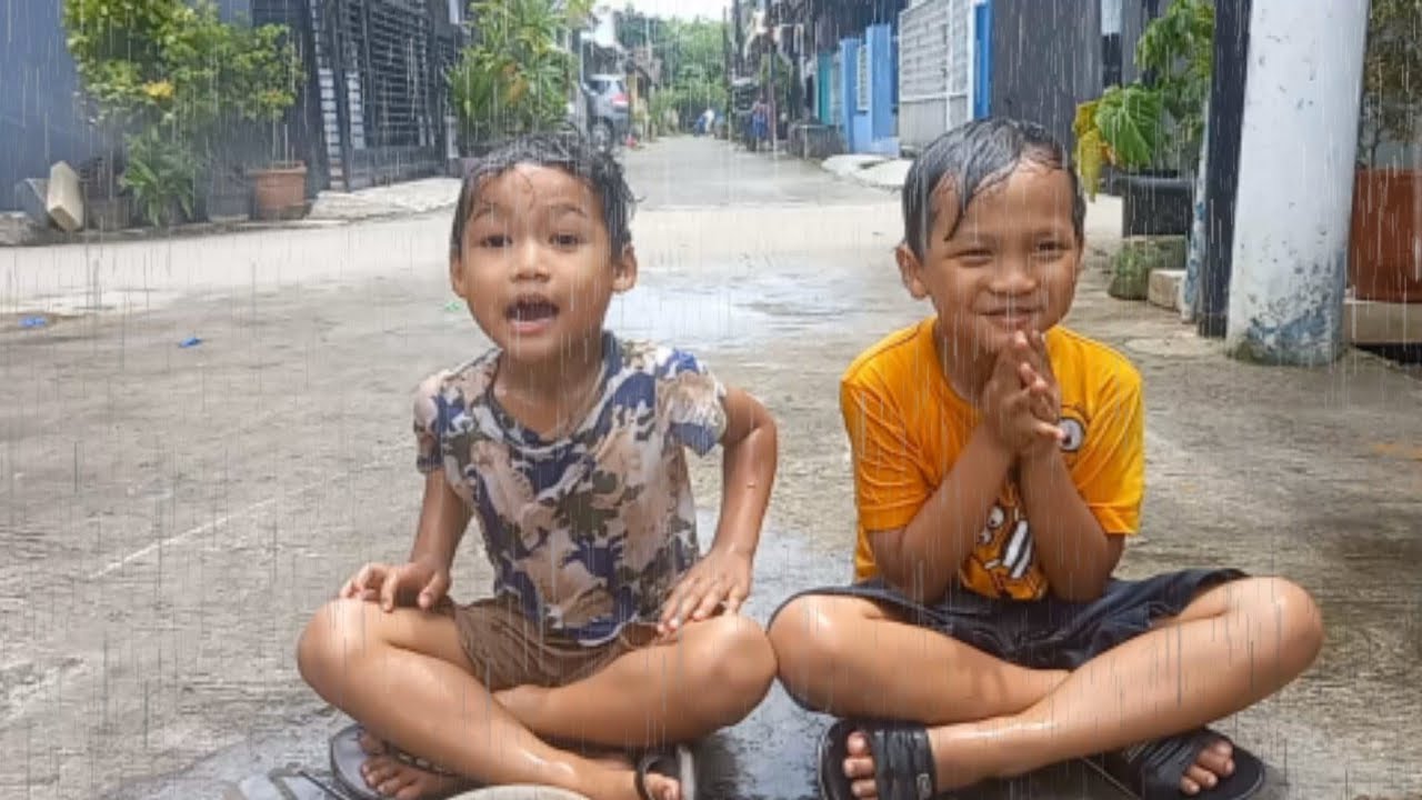 Arsa jadi pawang hujan | drama mendatangkan hujan || ALE ARSA FAMILY