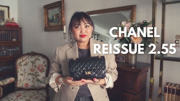 I got the 23A mini 2.55 reissue black on black and I'm so in love!!!🥰 :  r/chanel