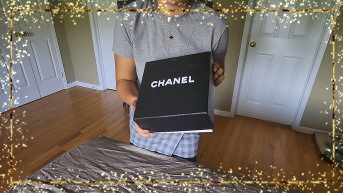 Chanel Unboxing - Beige Classic Flap in size m/l!! 