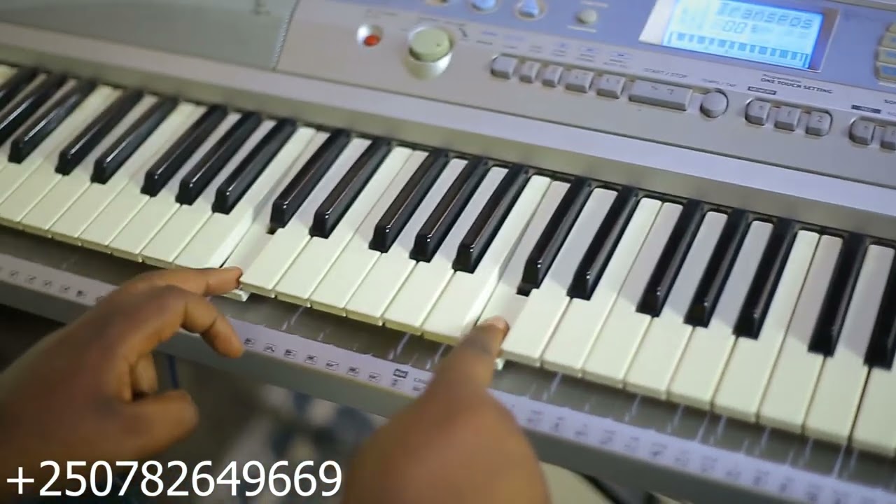 KWIGA GUCURANGA//PIANO ISOMO RYA 1//Biroroshye Kandi Birashoboka!