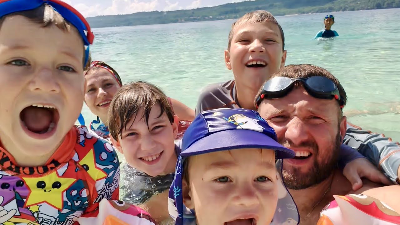 MY FAMILY SAW A DOLPHIN FOR THE FIRST TIME! AN UNFORGETTABLE TRIP TO A NEIGHBORING ISLAND!