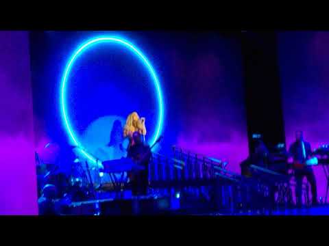 Mariah Carey - GTFO (Caution World Tour - Dublin)