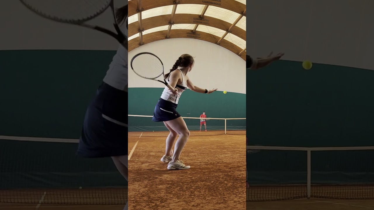 How to NOT finish a pre-match warm up #asmr #tennislife #strings