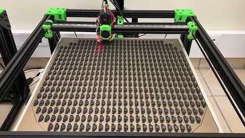 V-Core 500 printing 500 parts
