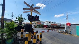 Perlintasan Sepur Kalibokor Surabaya