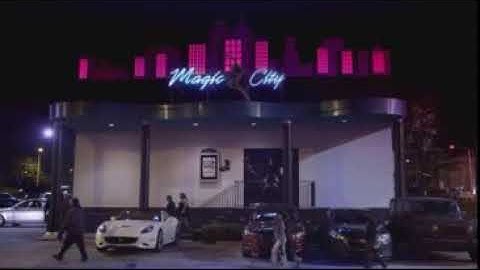 Ellis D - Switch Sides ft Tayski