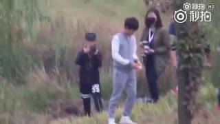 【TFBOYS Dịch Dương Thiên Tỉ】Học trưởng nghịch nước cũng soái là sao 20161027【Thời niên thiếu của c
