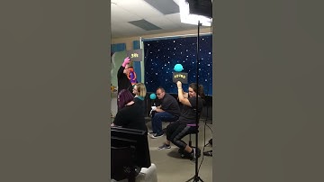 Puppeteers working together! The Making of “Inner and Outer Planets” 3R’s Make a Planet