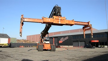 tito.com // Kalmar reach stacker DC4560RC4 - 1996