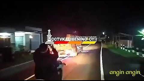 Story wa!! Lagu nyonggo kangen, versi truck oleng cover ( offical pro )