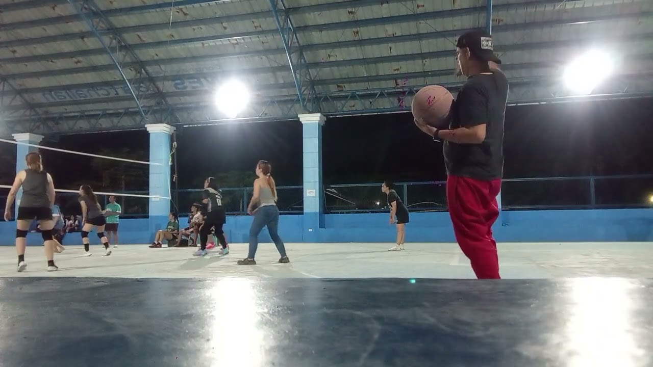 2nd set habang break sa gig 🤣 02-27-26